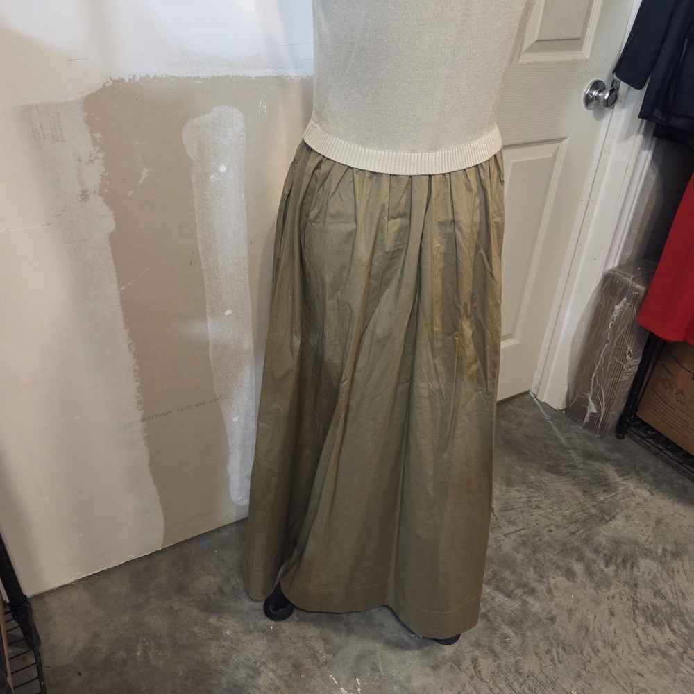 Taylor Cream Knit Bodice Olive Green Full Maxi Skirt Dress Vneck Pockets Pleated - Picture 4 of 12